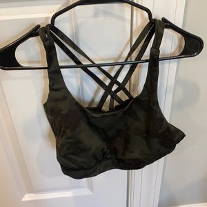 Lululemon camo print energy bra